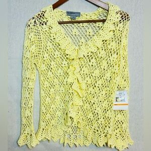 NWT Designers Originals Soft Yellow Crocheted V-neck Cardigan Size Small